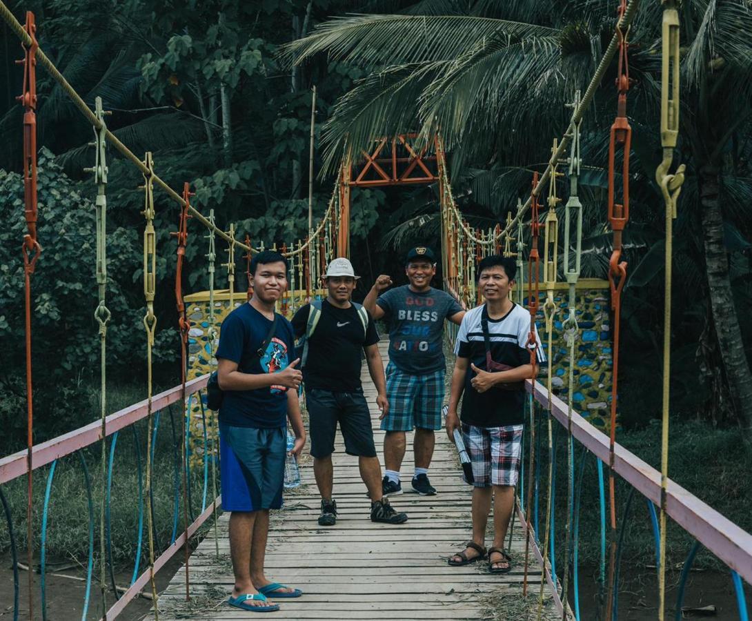 Adventure Turtle Homestay Meru Betiri Sarungan Eksteriør billede