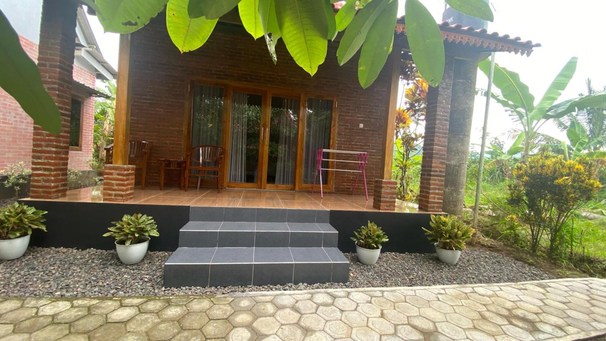 Adventure Turtle Homestay Meru Betiri Sarungan Eksteriør billede